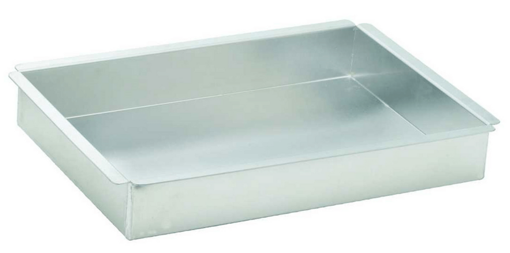 http://ifoodequipment.ca/cdn/shop/products/winco-acp-0913-square-aluminum-cake-pan-37088393429230_1024x1024.png?v=1650308839